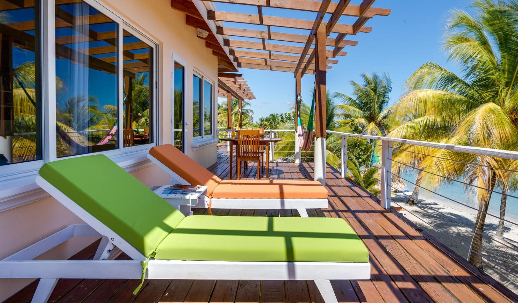 Laru Beya Resort Placencia Buitenkant foto